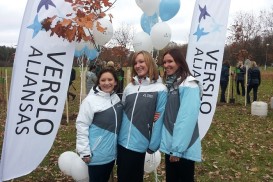 Verslininkų dovana Kaunui - 90 Ąžuolų-3